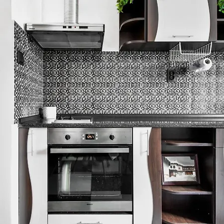Appartement 2bdr Near Mall With Metro Access - Acs *